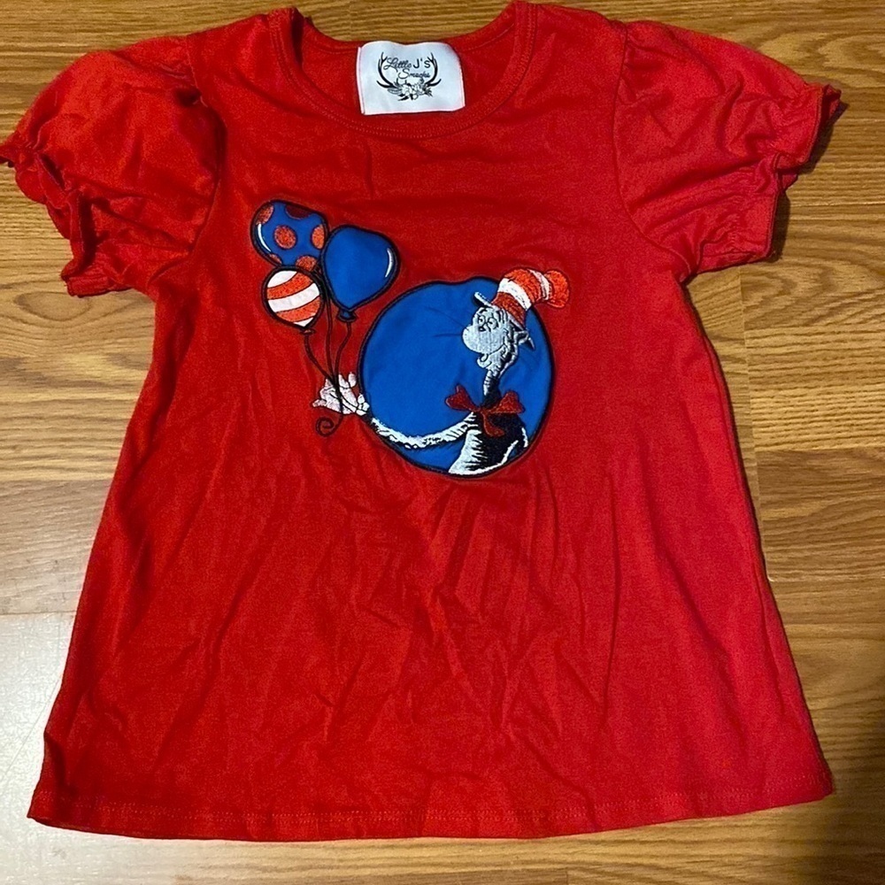 Little J’s Smocks Tee size 5-6T (CJ)